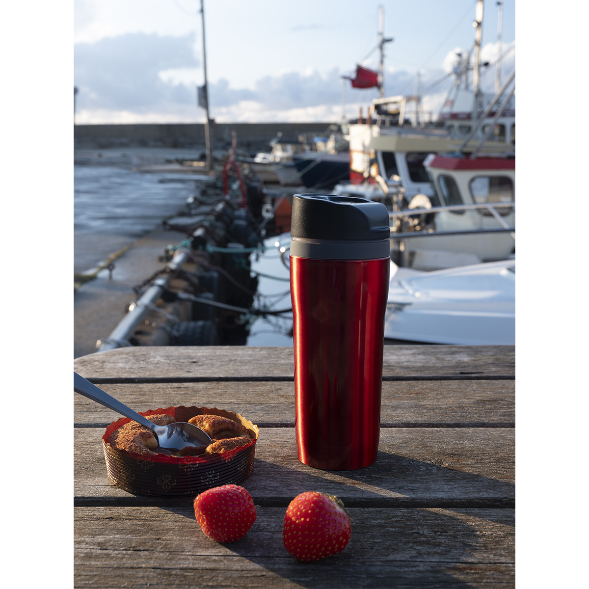 R08394.82 - Kubek termiczny Winnipeg 350 ml, bordowy 